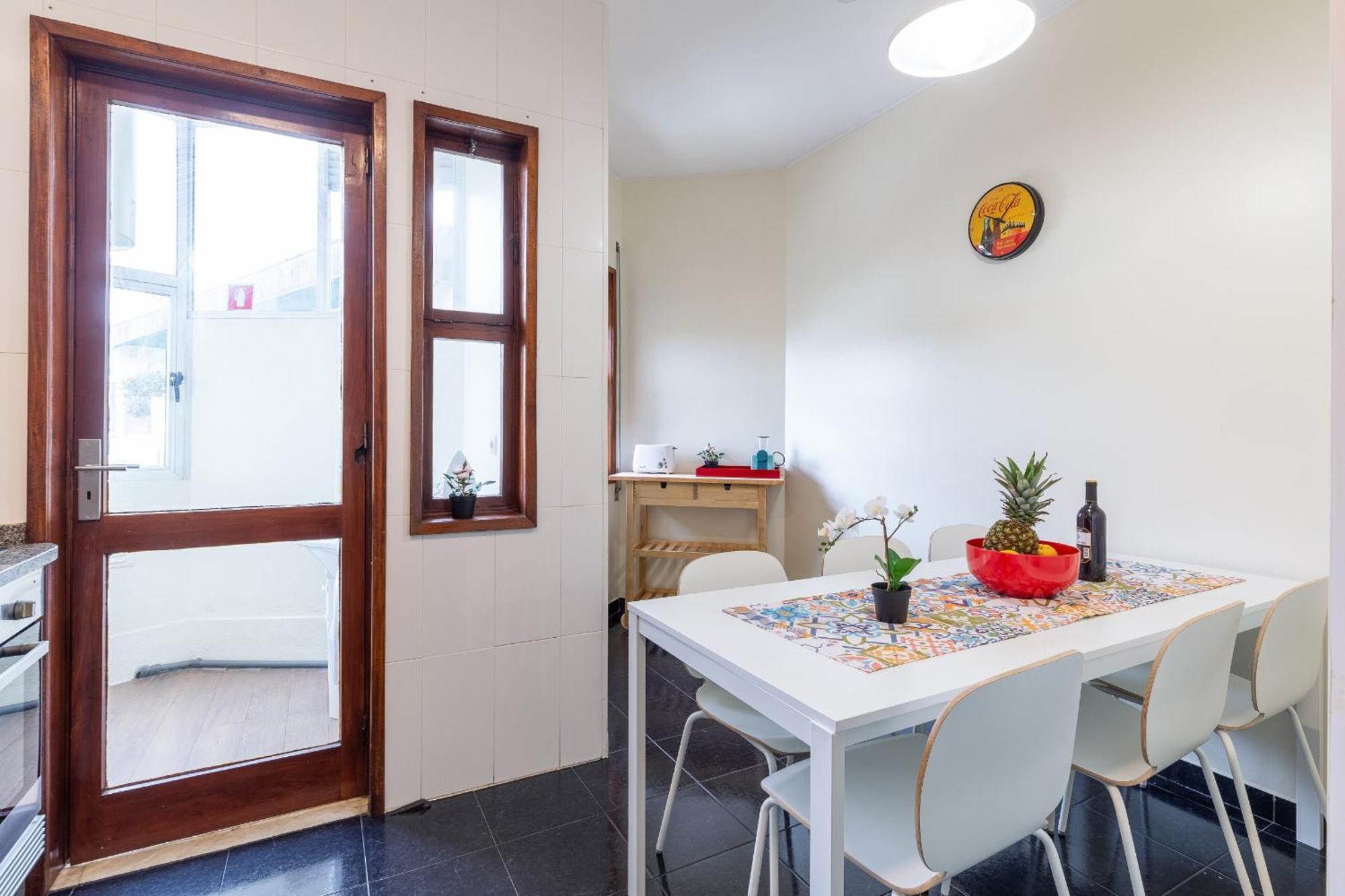 Host Wise Apartment Porto Exterior photo