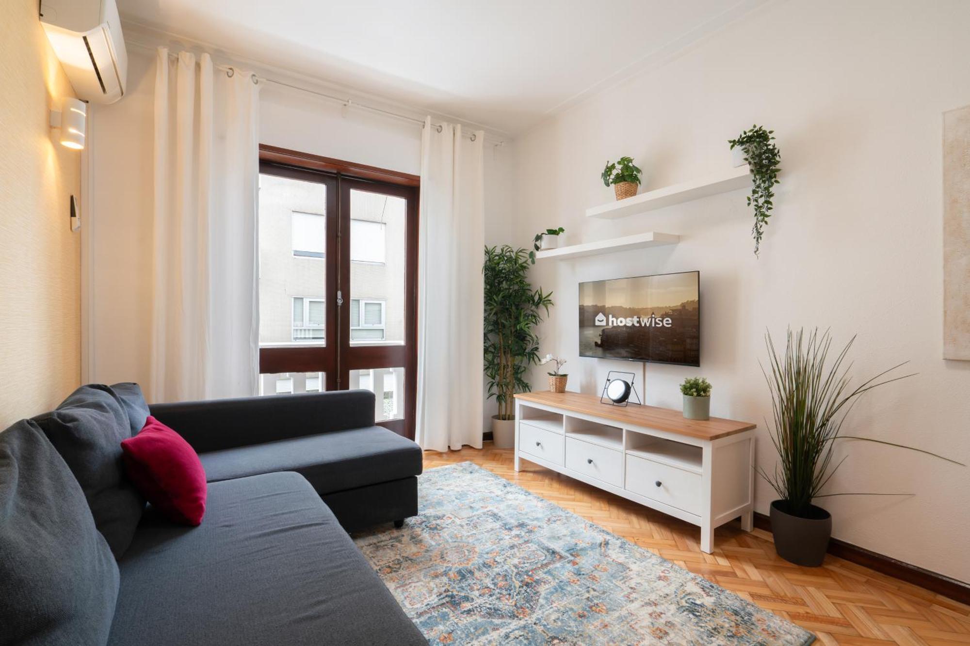 Host Wise Apartment Porto Room photo